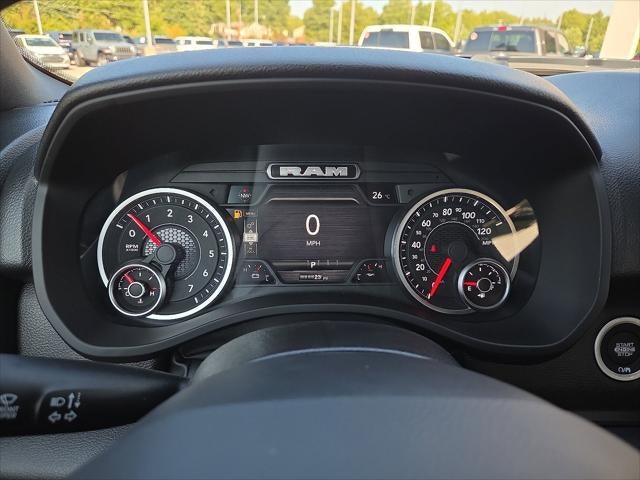2027 RAM Ram 1500 RAM 1500 EXPRESS CREW CAB 4X4 5'7' BOX
