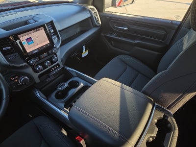 2027 RAM Ram 1500 RAM 1500 EXPRESS CREW CAB 4X4 5'7' BOX