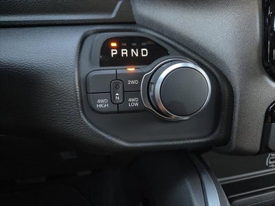 2027 RAM Ram 1500 RAM 1500 EXPRESS CREW CAB 4X4 5'7' BOX
