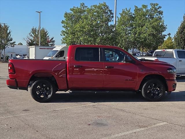 2027 RAM Ram 1500 RAM 1500 EXPRESS CREW CAB 4X4 5'7' BOX