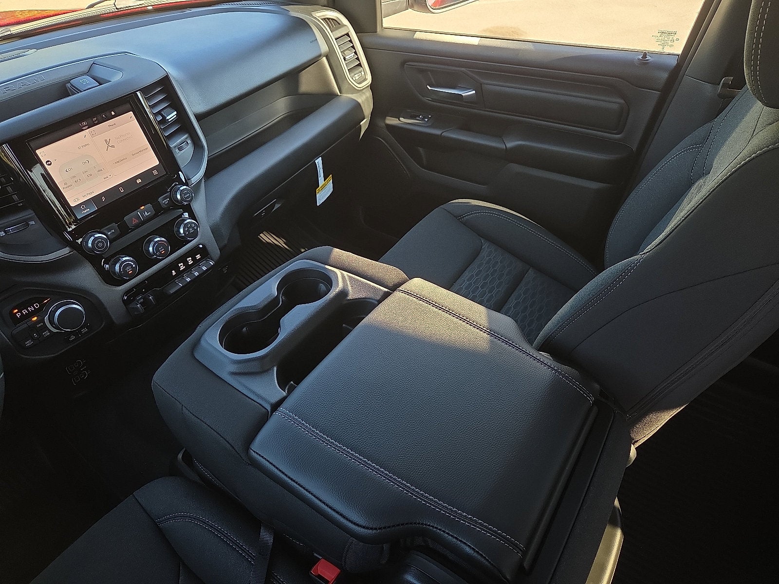 2027 RAM Ram 1500 RAM 1500 WARLOCK CREW CAB 4X4 5'7' BOX