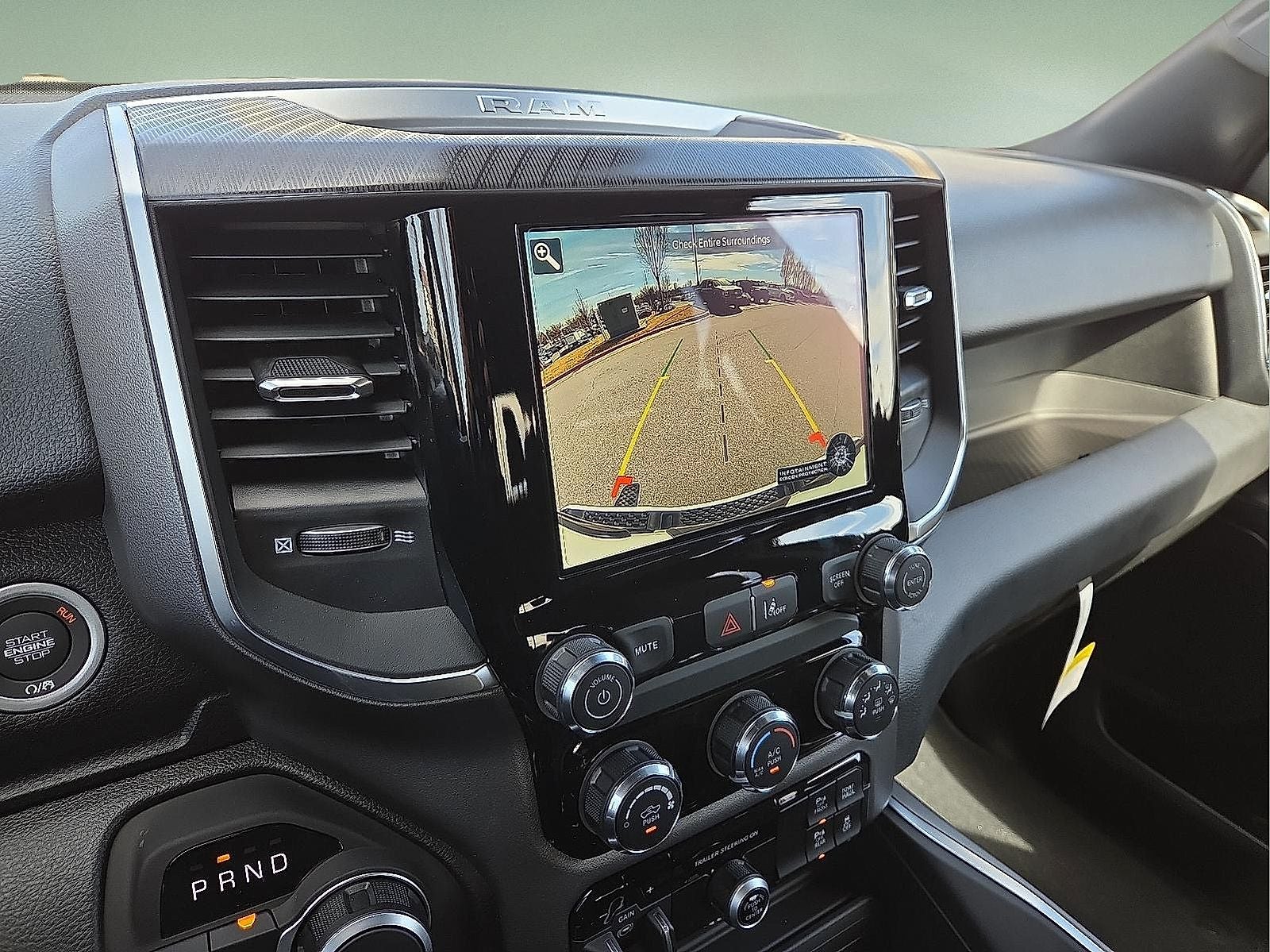 2026 RAM Ram 1500 RAM 1500 EXPRESS CREW CAB 4X4 5'7' BOX