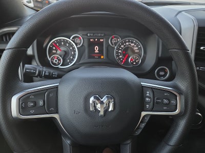 2027 RAM Ram 1500 RAM 1500 EXPRESS CREW CAB 4X4 5'7' BOX