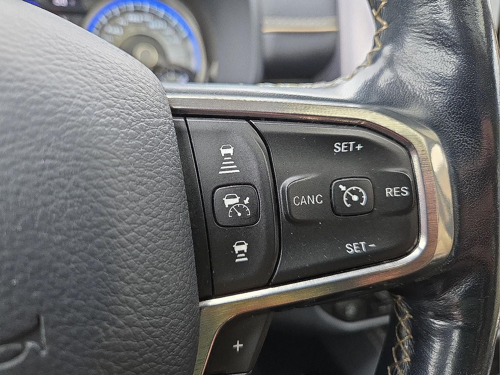 2020 RAM 1500 Limited Crew Cab 4x4 5'7' Box