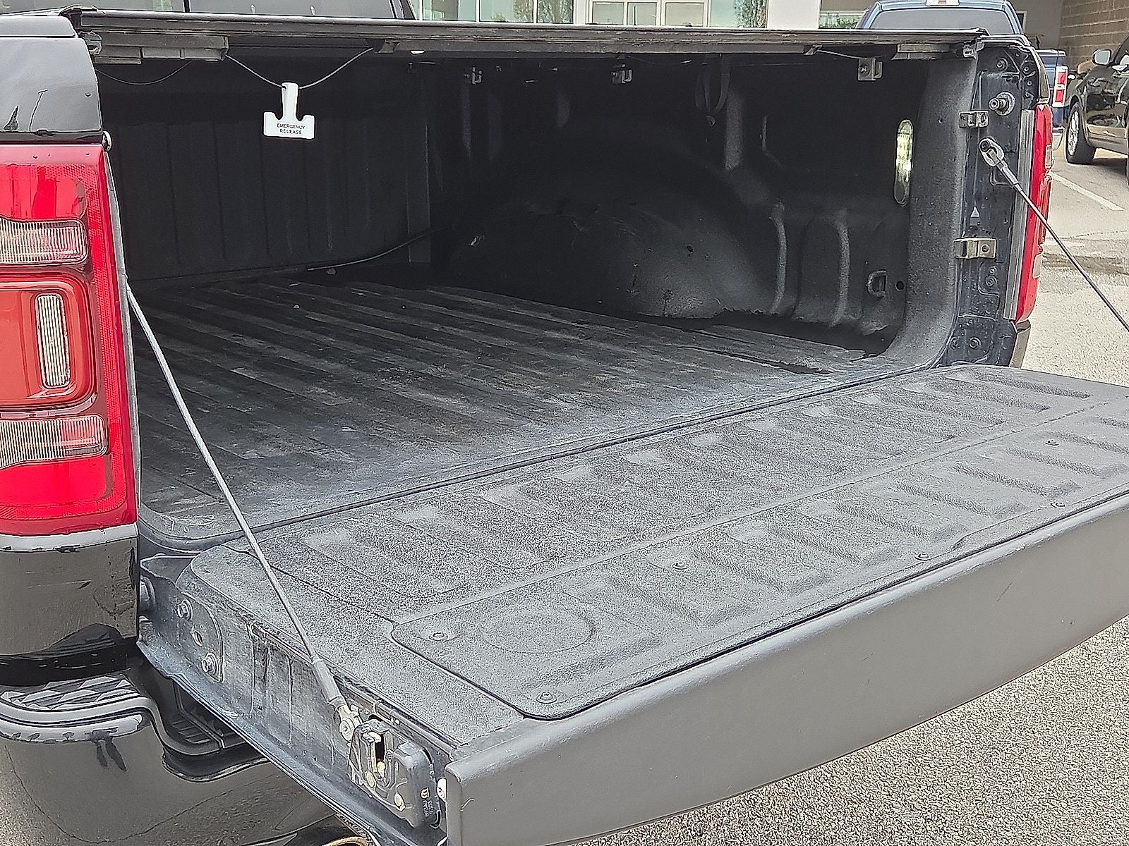 2020 RAM 1500 Limited Crew Cab 4x4 5'7' Box
