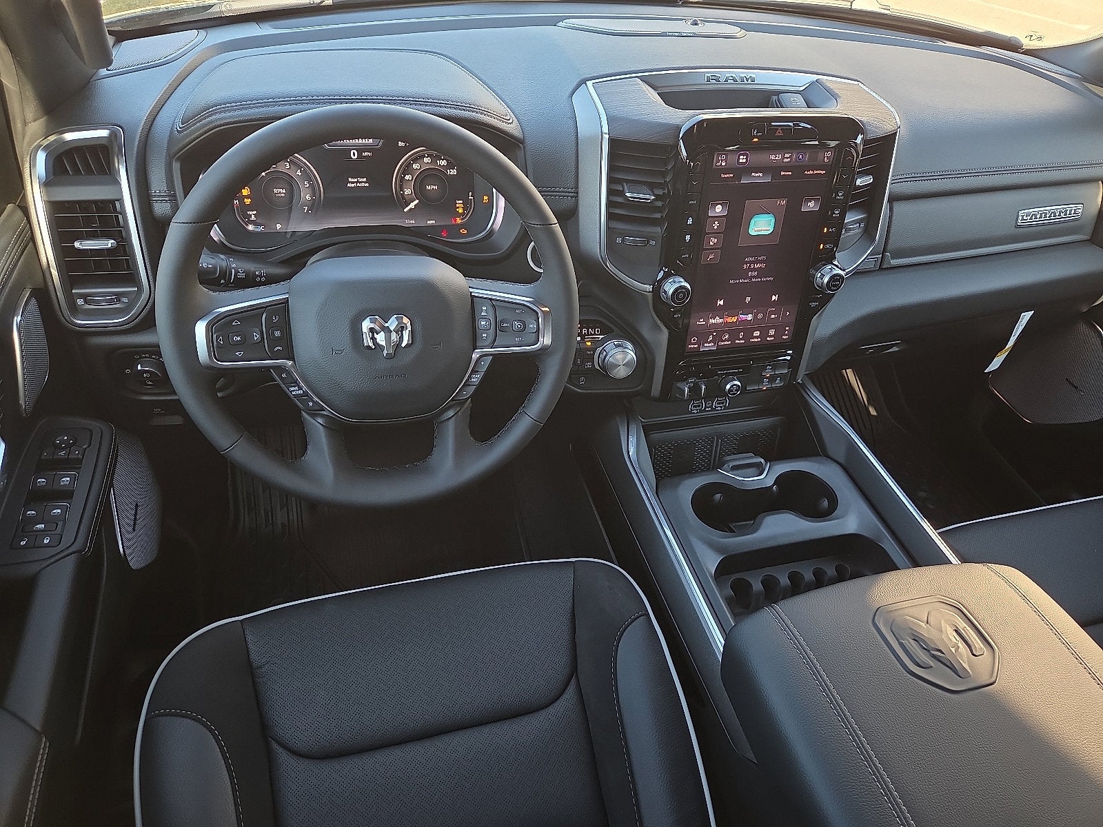 2027 RAM Ram 1500 RAM 1500 LARAMIE CREW CAB 4X4 5'7' BOX