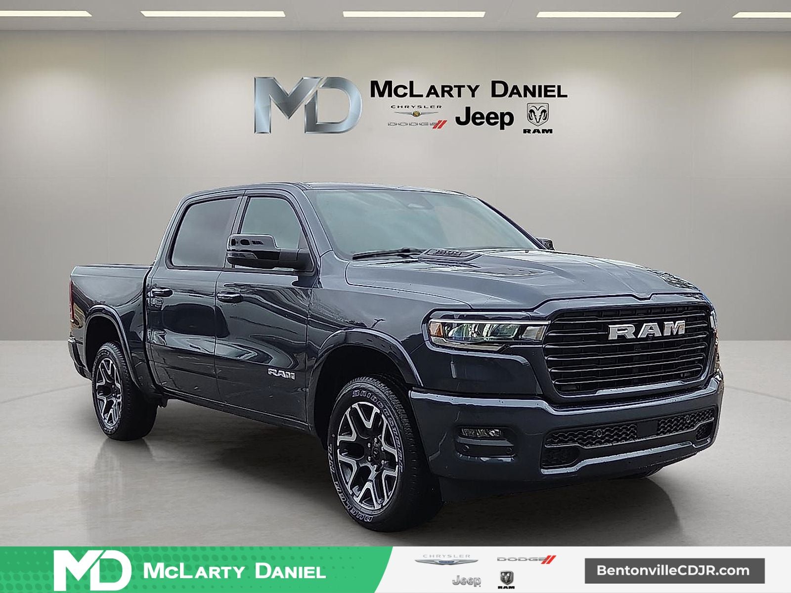 2026 RAM Ram 1500 RAM 1500 LARAMIE CREW CAB 4X4 5'7' BOX
