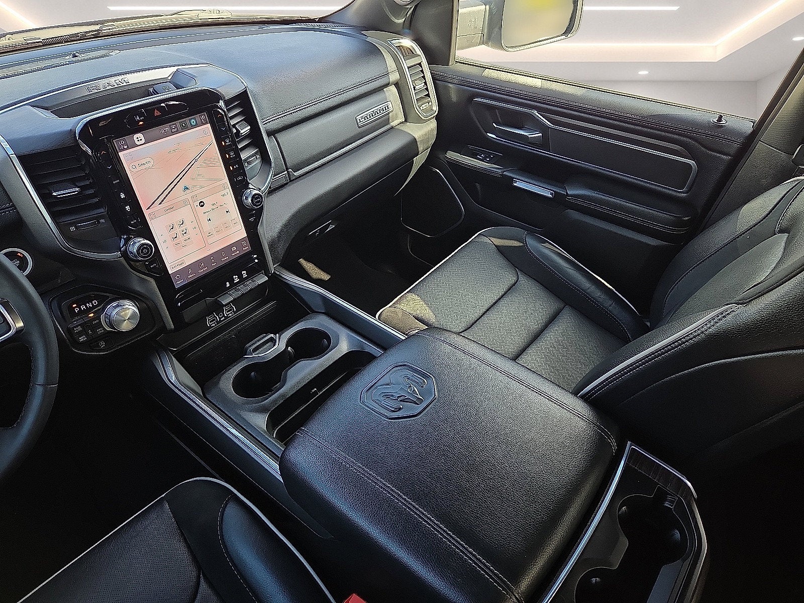 2025 RAM 1500 Laramie Crew Cab 4x4 5'7' Box
