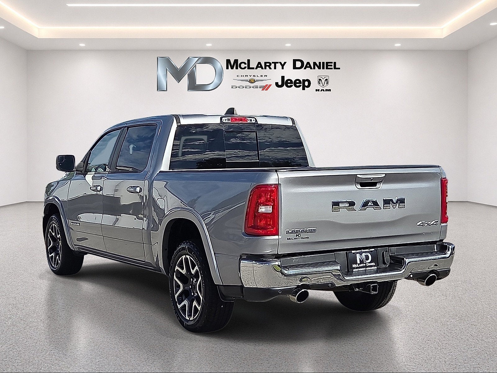 2025 RAM 1500 Laramie Crew Cab 4x4 5'7' Box