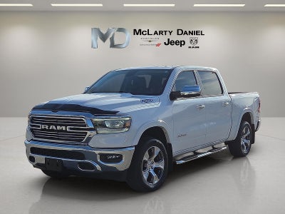 2020 RAM 1500 Laramie Crew Cab 4x4 5'7' Box