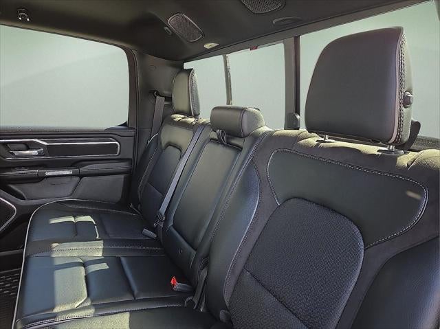 2023 RAM 1500 Laramie Crew Cab 4x4 5'7' Box