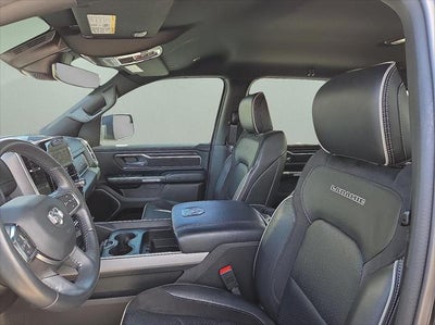 2023 RAM 1500 Laramie Crew Cab 4x4 5'7' Box