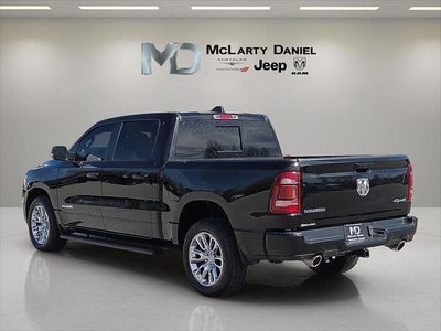 2023 RAM 1500 Laramie Crew Cab 4x4 5'7' Box