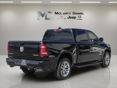 2023 RAM 1500 Laramie Crew Cab 4x4 5'7' Box