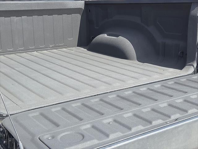 2023 RAM 1500 Laramie Crew Cab 4x4 5'7' Box