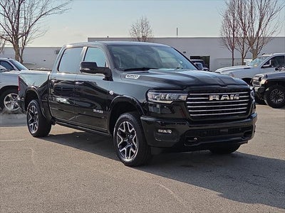 2026 RAM Ram 1500 RAM 1500 LARAMIE CREW CAB 4X4 5'7' BOX