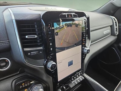 2023 RAM 1500 Laramie Crew Cab 4x4 5'7' Box