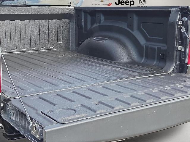 2023 RAM 1500 Laramie Crew Cab 4x4 5'7' Box