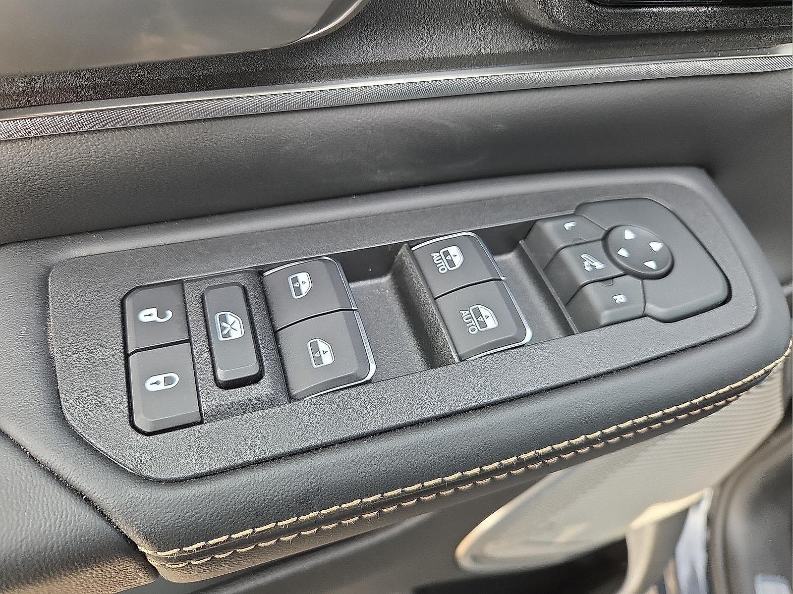 2026 RAM Ram 1500 RAM 1500 TUNGSTEN CREW CAB 4X4