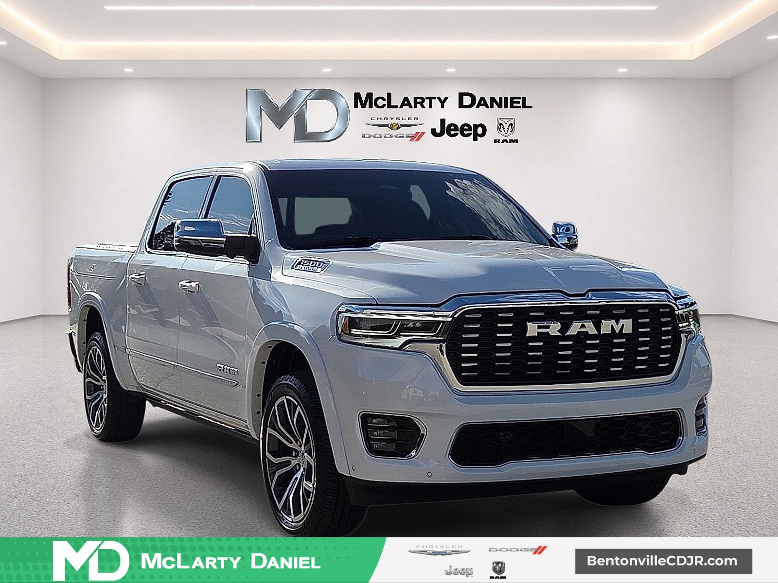 2025 RAM 1500 Tungsten Crew Cab 4x4 5'7' Box