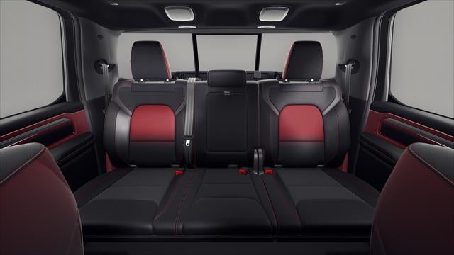 2027 RAM Ram 1500 RAM 1500 REBEL CREW CAB 4X4 5'7' BOX