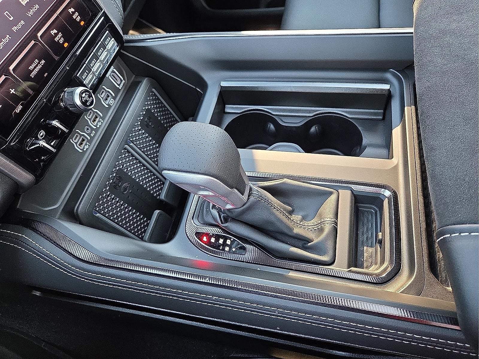 2026 RAM Ram 1500 RAM 1500 RHO CREW CAB 4X4 5'7' BOX