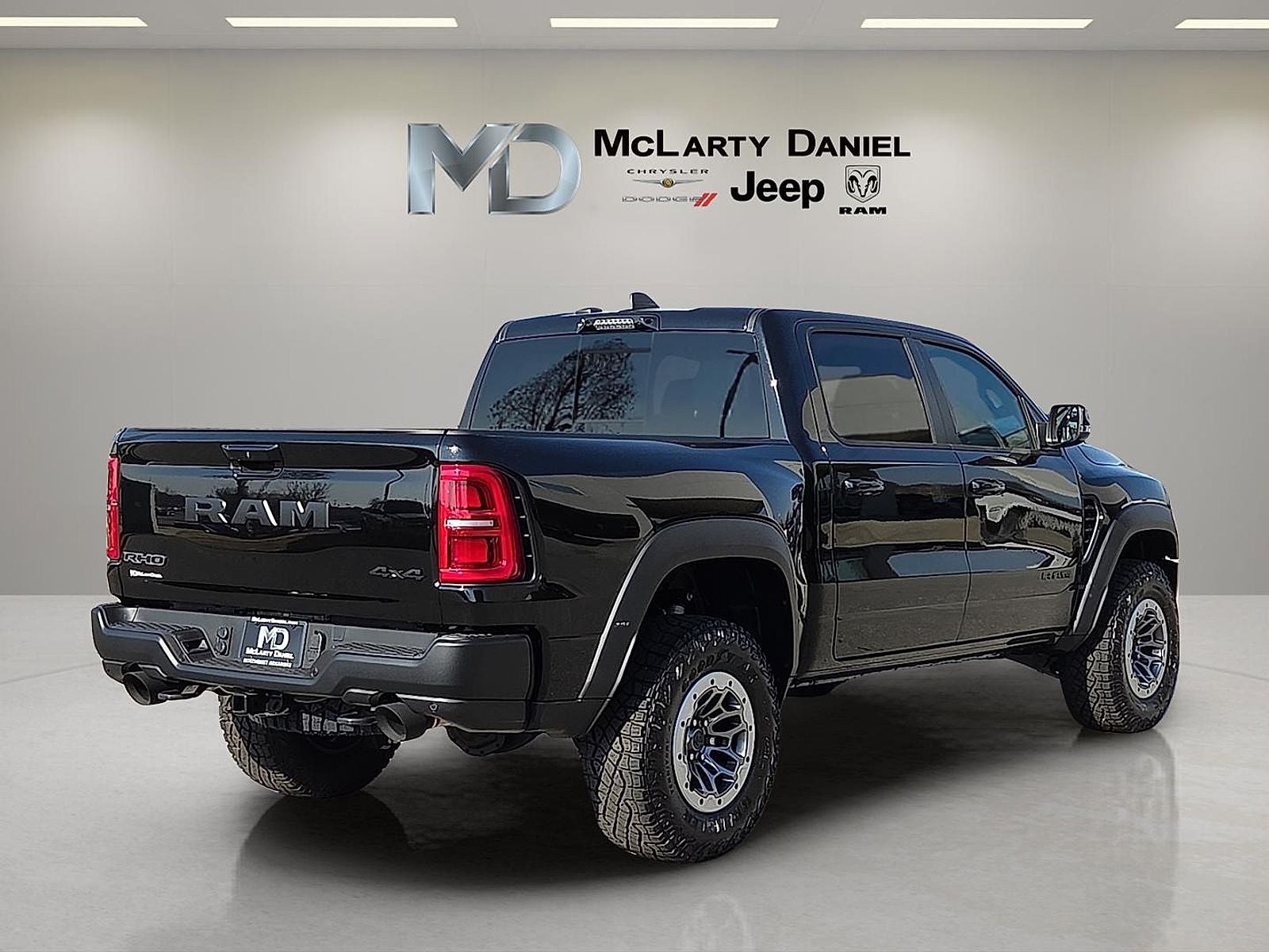 2026 RAM Ram 1500 RAM 1500 RHO CREW CAB 4X4 5'7' BOX