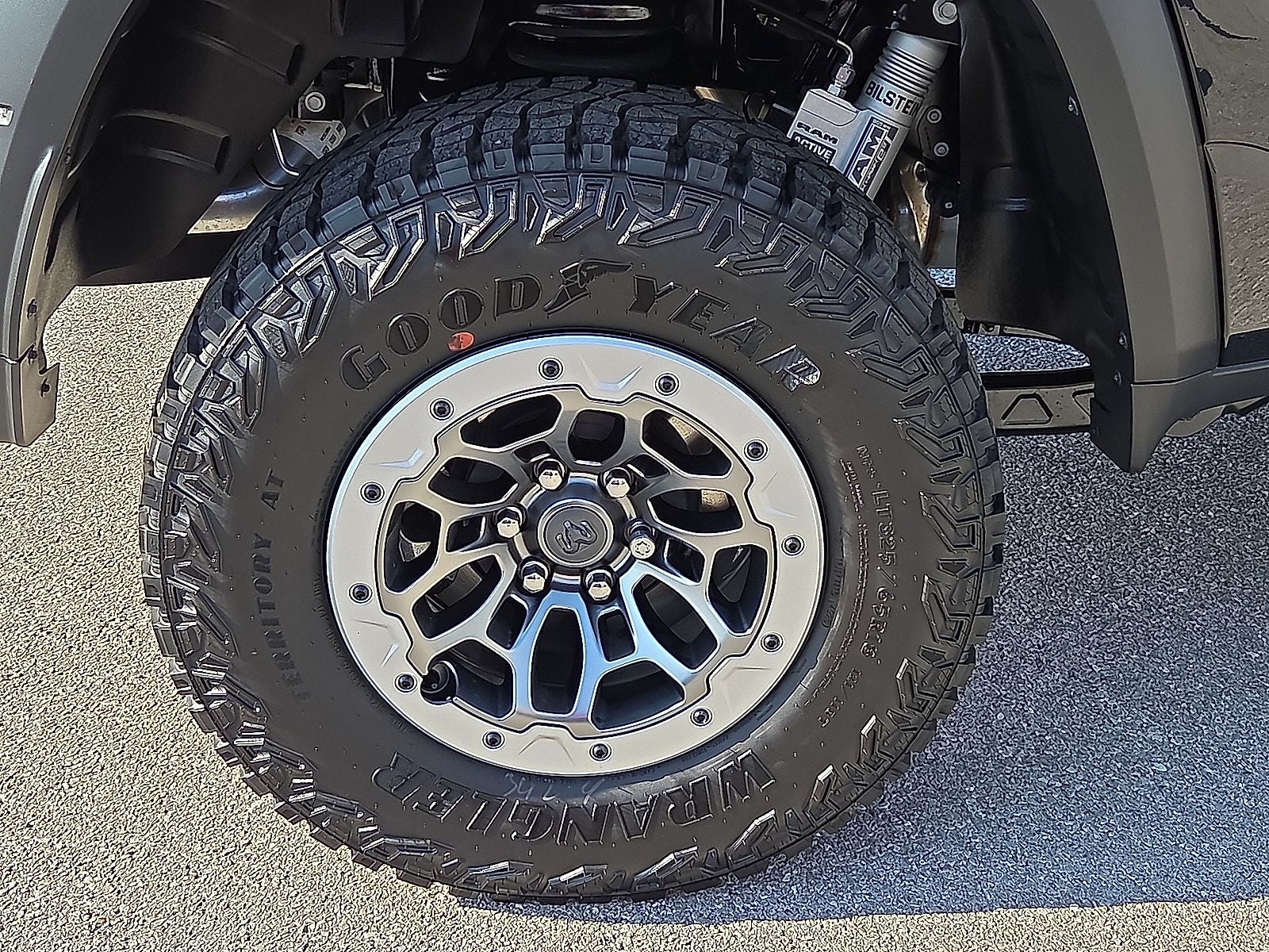 2026 RAM Ram 1500 RAM 1500 RHO CREW CAB 4X4 5'7' BOX