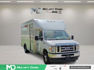 2023 Ford E-450SD Base Cutaway Side Entry Box Van