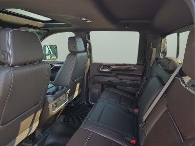 2024 GMC Sierra 2500HD 4WD Crew Cab Standard Bed Denali