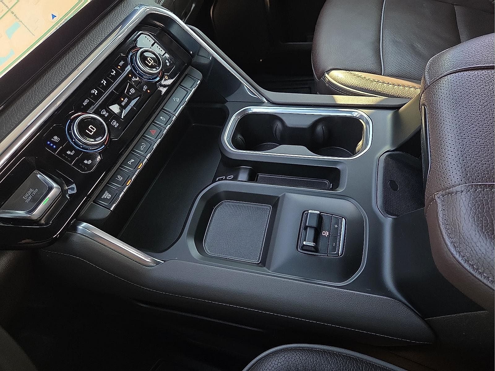 2024 GMC Sierra 2500HD 4WD Crew Cab Standard Bed Denali