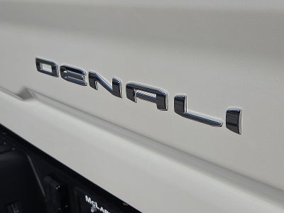 2024 GMC Sierra 2500HD 4WD Crew Cab Standard Bed Denali