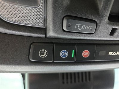 2025 GMC Sierra 2500HD 4WD Crew Cab Standard Bed AT4