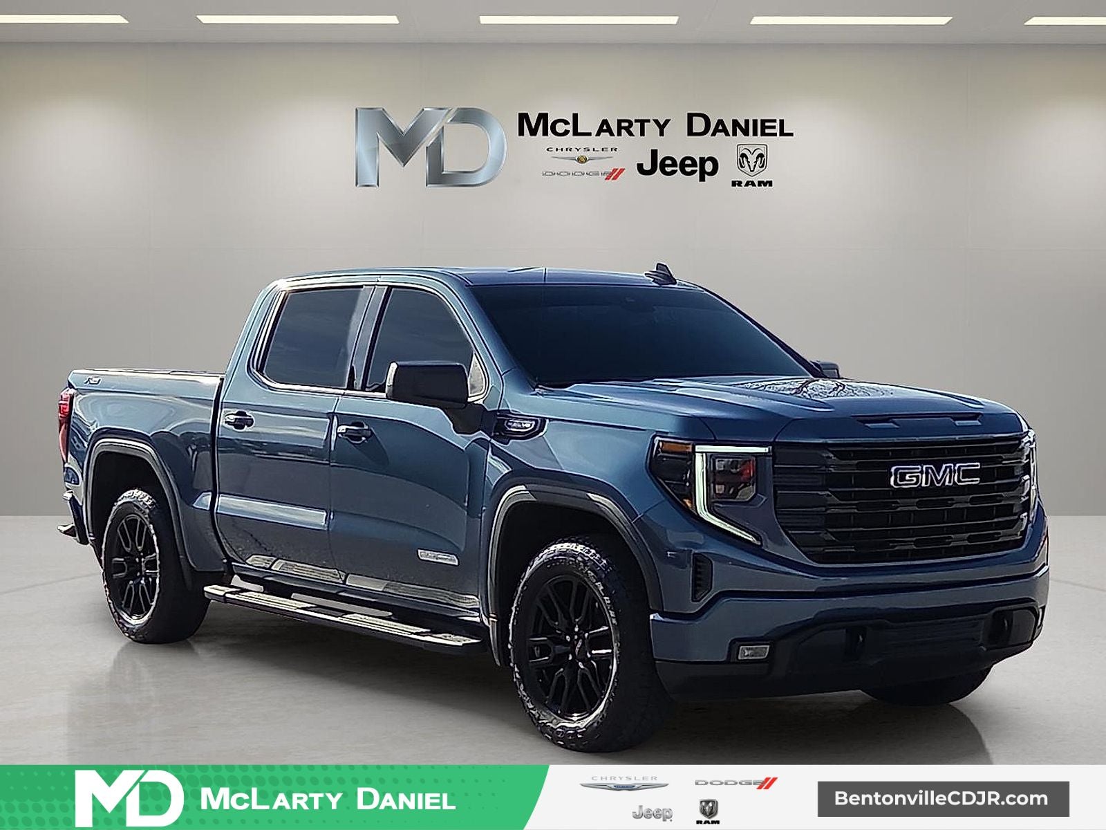 2025 GMC Sierra 1500 4WD Crew Cab Short Box Elevation with 3SB