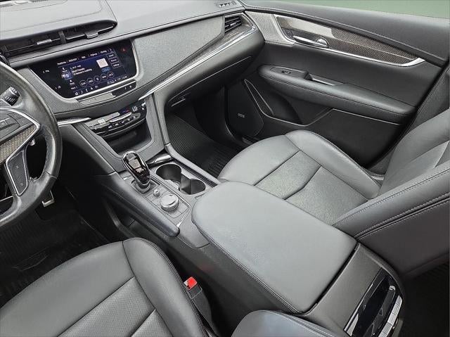 2021 Cadillac XT5 AWD Sport