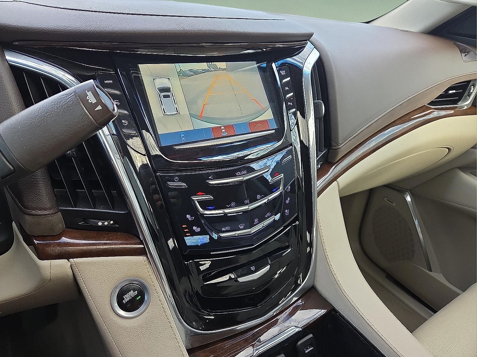 2017 Cadillac Escalade Luxury