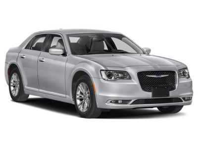 2023 Chrysler 300 Touring L