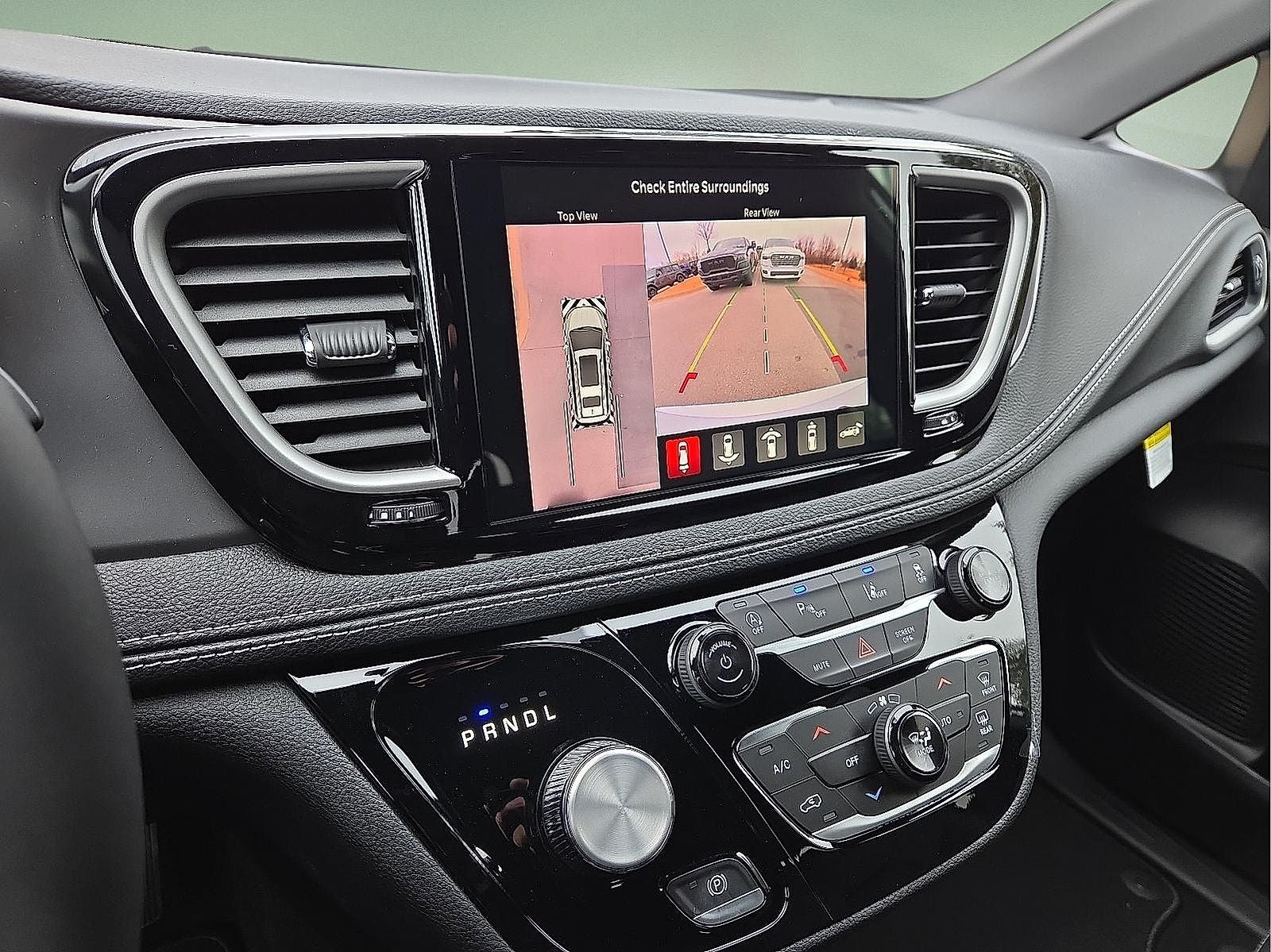 2026 Chrysler Pacifica PACIFICA SELECT