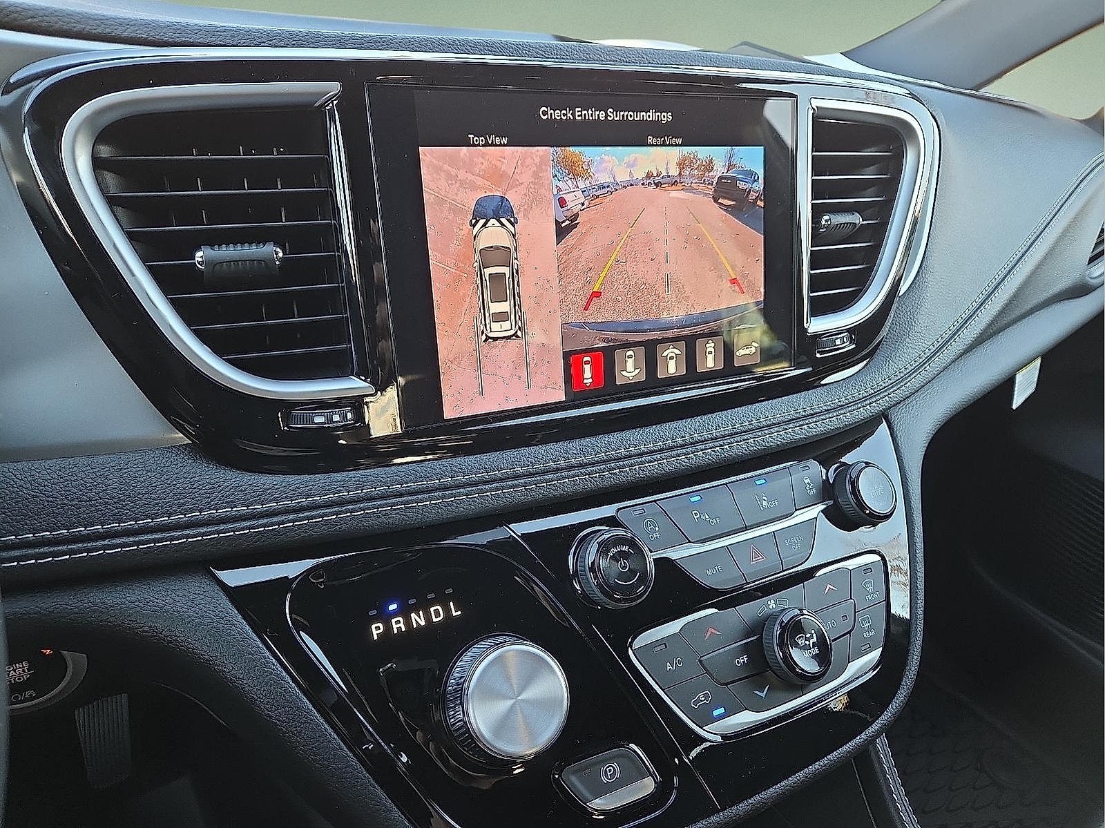 2026 Chrysler Pacifica PACIFICA LIMITED