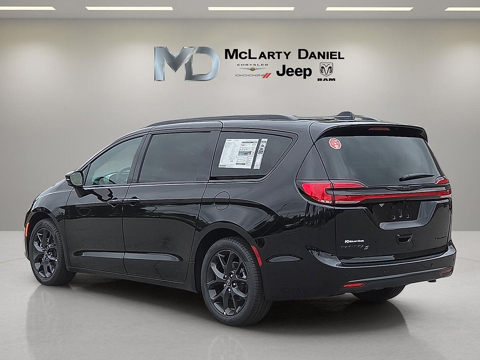 2026 Chrysler Pacifica PACIFICA LIMITED