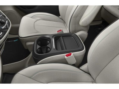 2017 Chrysler Pacifica Hybrid Platinum