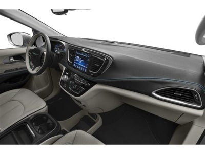 2017 Chrysler Pacifica Hybrid Platinum