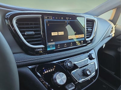 2026 Chrysler Pacifica PACIFICA SELECT AWD