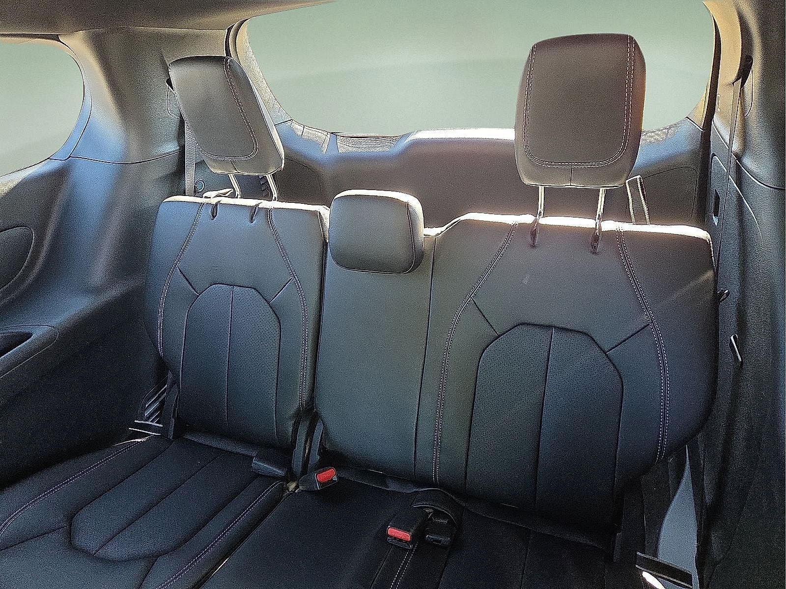 2026 Chrysler Pacifica PACIFICA SELECT AWD