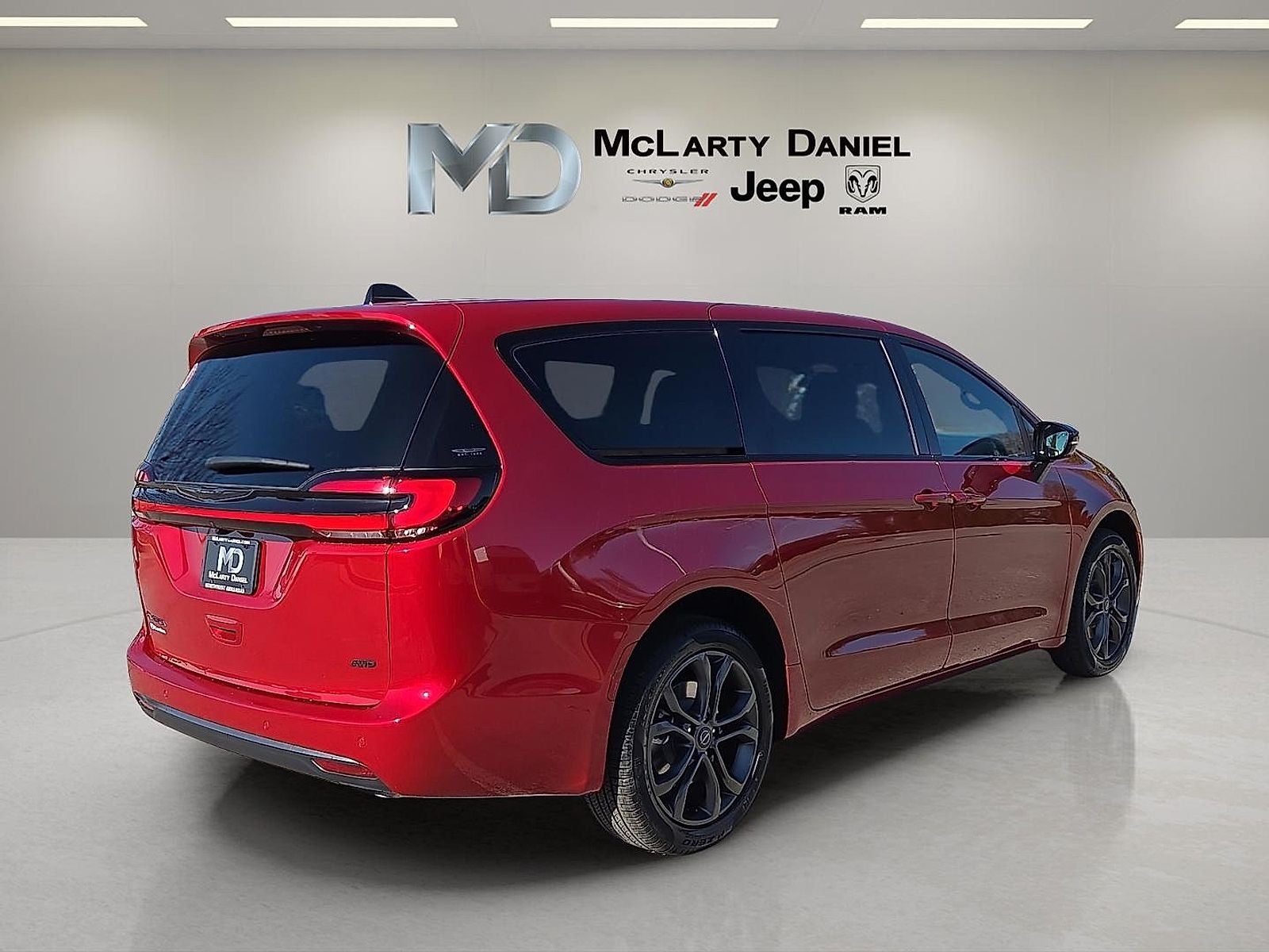 2026 Chrysler Pacifica PACIFICA SELECT AWD