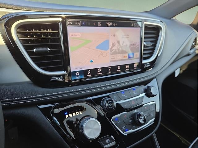 2026 Chrysler Pacifica PACIFICA LIMITED AWD