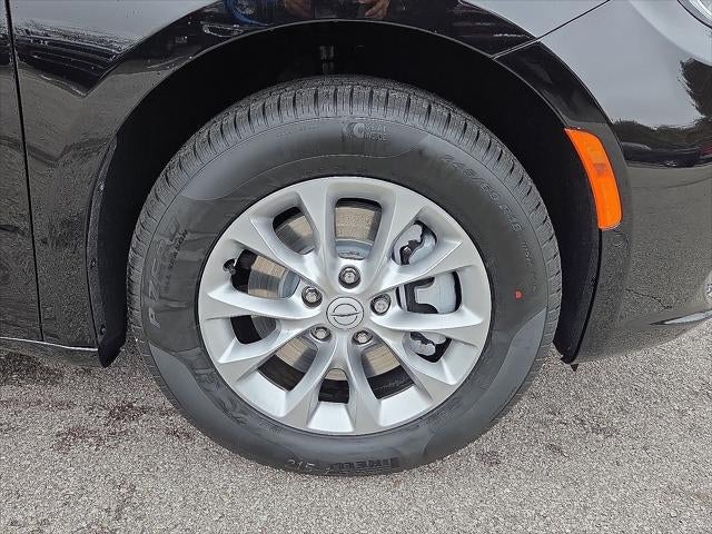 2026 Chrysler Pacifica PACIFICA LIMITED AWD