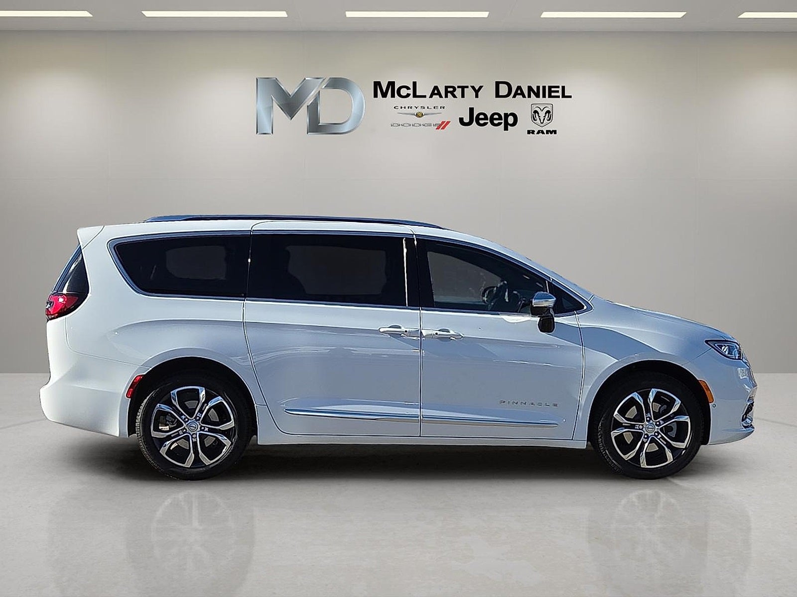 2026 Chrysler Pacifica PACIFICA PINNACLE AWD