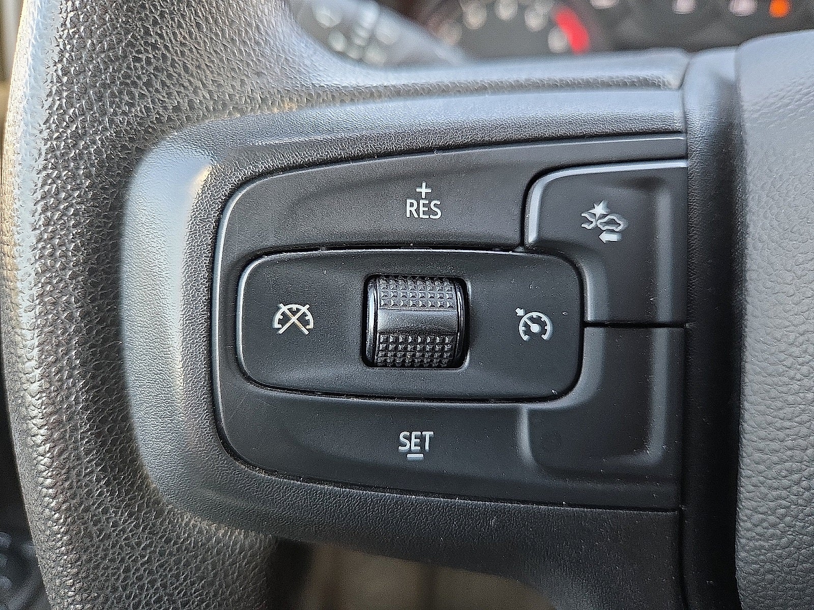 2025 Chevrolet Silverado 2500HD 4WD Crew Cab Standard Bed Custom