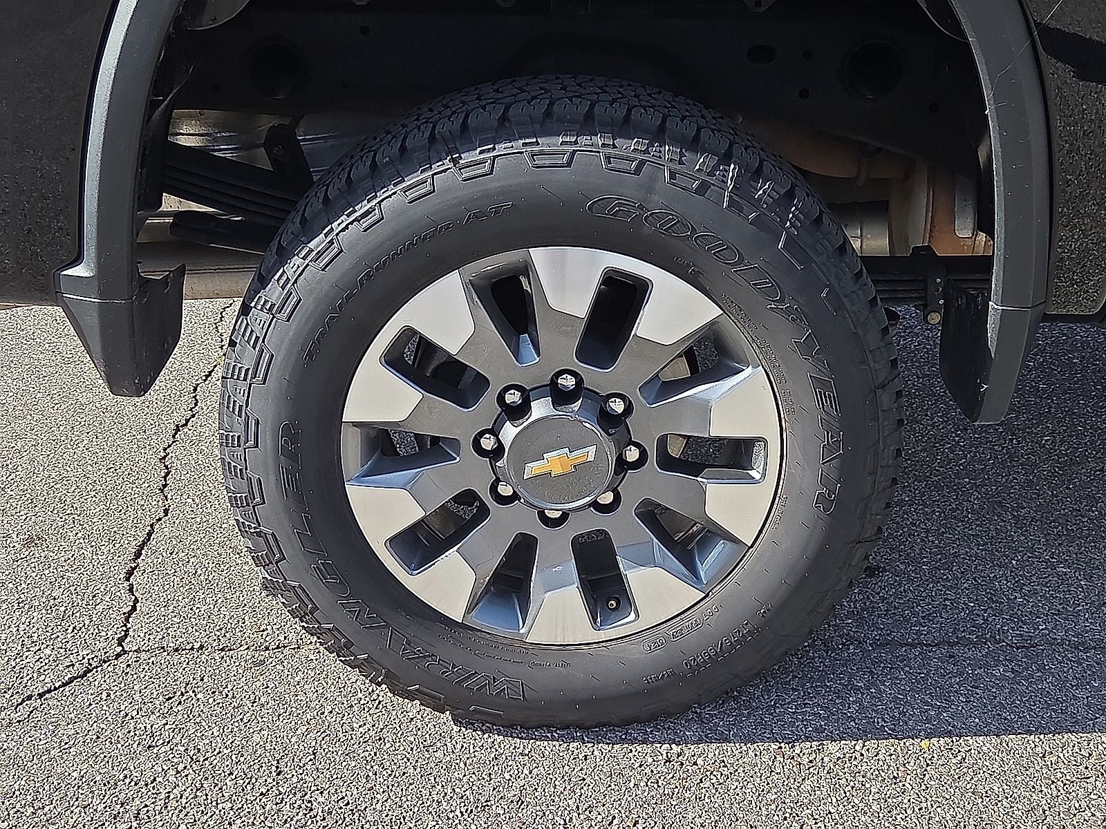 2025 Chevrolet Silverado 2500HD 4WD Crew Cab Standard Bed Custom